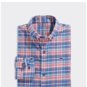 Boys Vineyard Vines Lyle Whale Flannel Shirt NWOT medium never worn 12-14 new​​